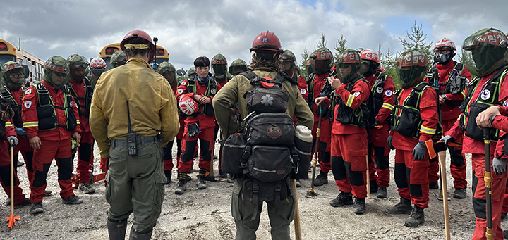 Bitterroot IHC and Korean firefighters in Canada.