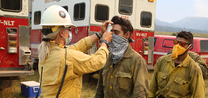 Rifle Peak Crew checking temperatures on the Slink Fire