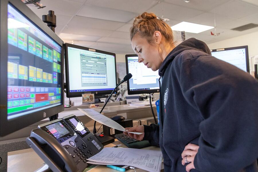 Dipatcher A dispatcher at the Boise Interagency Logistics Center in Idaho